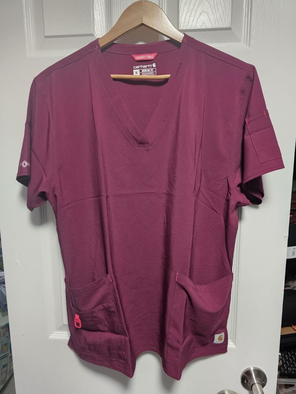 Carhartt Force Flex Vneck Scrub Top Size XL Modern Fit Maroon/Wine